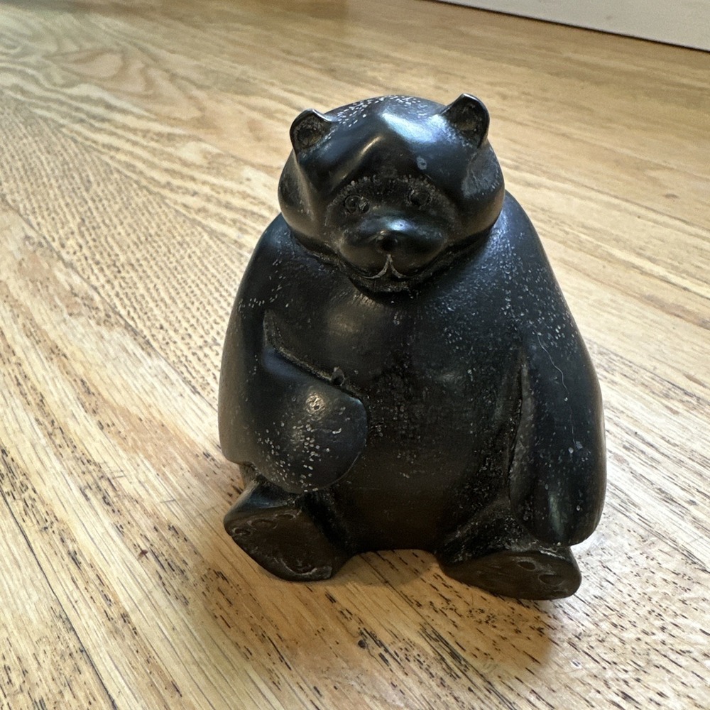 Vintage Carved Sitting Bear Paperweight Desk Collectible Black Stone Resin Cabin